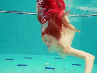 Relaxing Underwater mov With excellent Girls