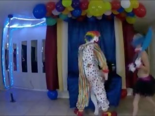 The gwiazda porno komedia wideo the pervy the klown pokaz: xxx film 10
