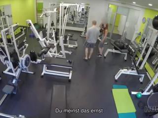 Hunt4k. Naiver Fitness-hase Hat Hard adult clip Mit Reichen MäNnern
