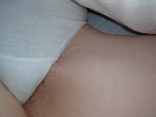 Bojo in bed in putih cotton thong, free x rated clip ed