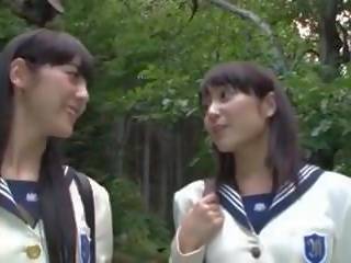 Japansk av lesbiske skolejenter, gratis x karakter film 7b