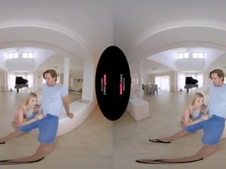 Realiteit lovers - sletterig stiefzuster in vr