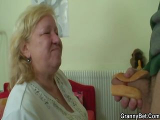 Nagyanyók baszik nagy peter