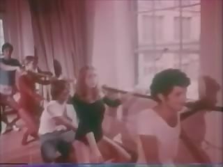Gahasa ng kawalang-malay (1975)