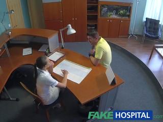 Fakehospital trêu chọc y tá heals bịnh nhân với cứng văn phòng bẩn video
